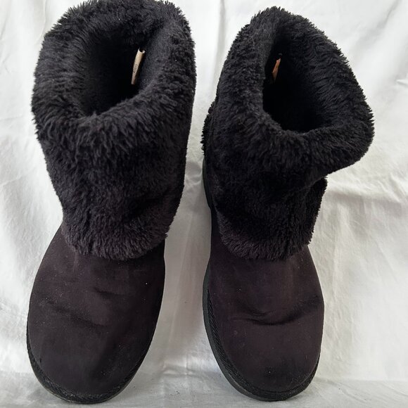 Boots - Picture 1 of 5